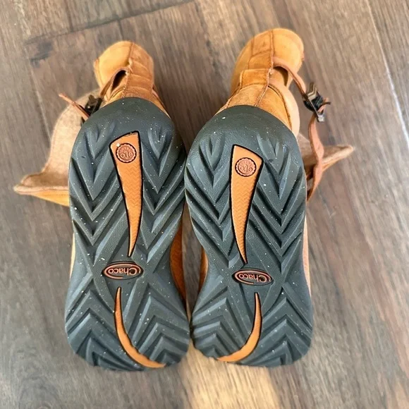Women’s Chaco Hopi Wool Lined Chelsea Boot Size 10